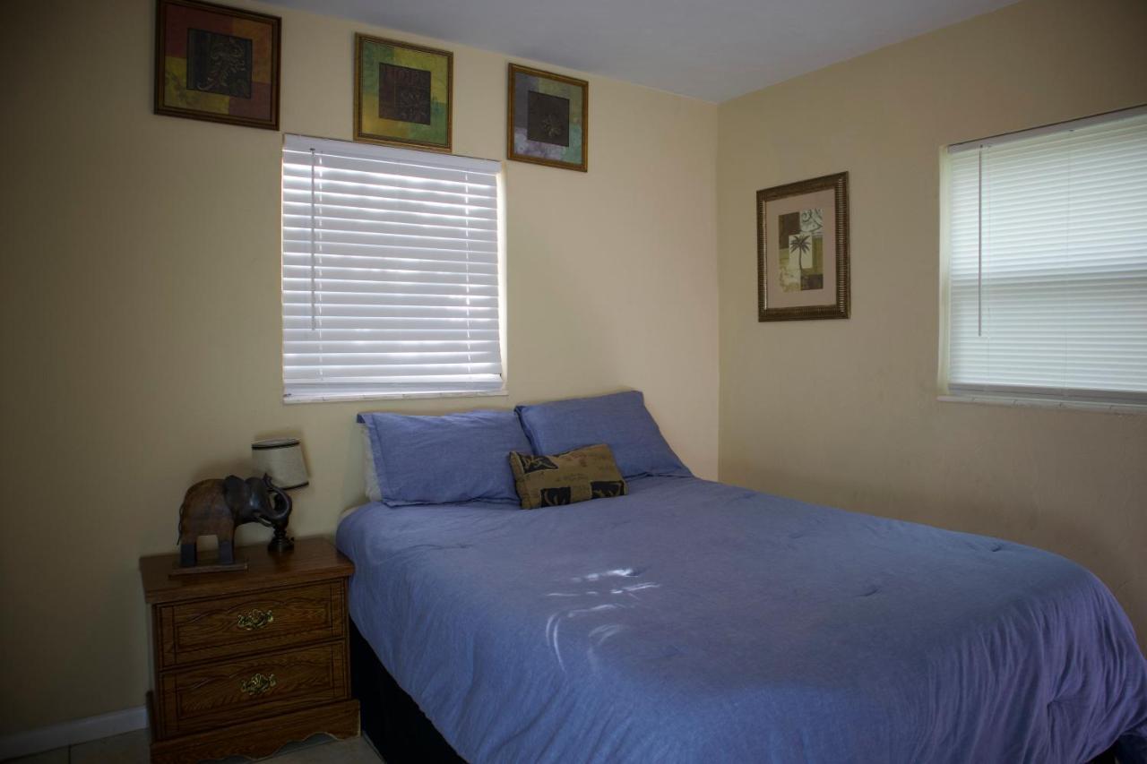Villa Great Location Near Downtown & Airport Tampa Esterno foto